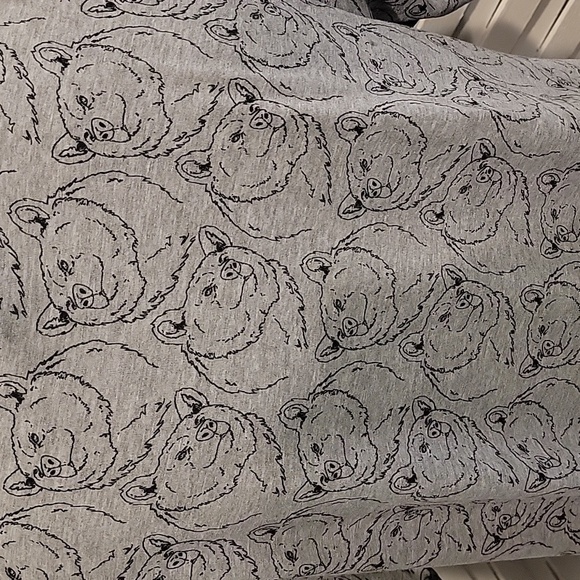 LuLaRoe Gray Grizzlie Bear Tunic Top Size Large - Picture 6 of 6